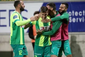 ΑΕΚ - Απόλλωνας: “Κιτρινοπράσινο” το ντέρμπι με Πέρε Πονς! (φώτος)