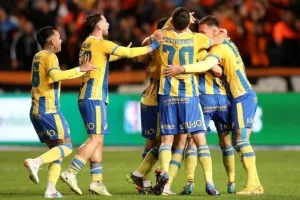 ΑΠΟΕΛ - Ομόνοια: Orange Κυριακή, θρίαμβος με τεσσάρα! (φώτος)