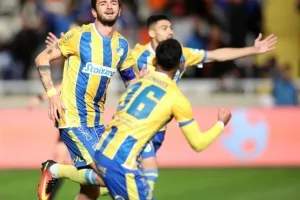 ΑΠΟΕΛ - Ομόνοια: Orange Κυριακή, θρίαμβος με τεσσάρα! (φώτος)
