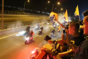 96 χρόνια "Ψηλά, ψηλότερα ο Θρύλος, το ΑΠΟΕΛ είναι ιδέα, Αθάνατο θα ζει!" (φώτος/βίντεο)