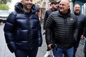 (Φώτος) Το γεύμα της ΑΕΚ στους δημοσιογράφους 