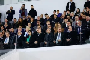(ΦΩΤΟΣ/ΒΙΝΤΕΟΣ) Μεγάλη μέρα για τη Λεμεσό - Εγκαινιάστηκε το νέο γήπεδο/Εκεί το kerkida