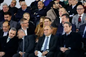(ΦΩΤΟΣ/ΒΙΝΤΕΟΣ) Μεγάλη μέρα για τη Λεμεσό - Εγκαινιάστηκε το νέο γήπεδο/Εκεί το kerkida