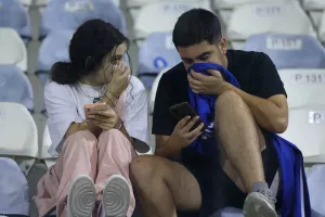 ΦΩΤΟΣ... για την αποπνικτική ατμόσφαιρα στο "ΠΑΠ"