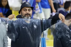 (Φωτορεπορτάζ) Ο κόσμος στο "Αντώνης Παπαδόπουλος"