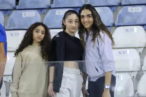 (Φωτορεπορτάζ) Ο κόσμος στο "Αντώνης Παπαδόπουλος"