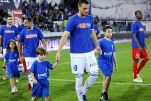 Ανόρθωση - Νέα Σαλαμίνα: To Βαρωσιώτικο ντέρμπι στην "Κυρία" (φώτος)