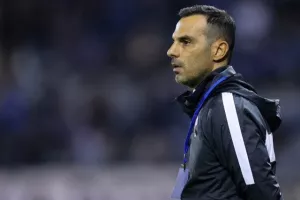 Ανόρθωση - Νέα Σαλαμίνα: To Βαρωσιώτικο ντέρμπι στην "Κυρία" (φώτος)