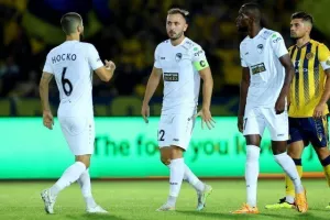 ΑΕΛ - Πάφος FC: Το... τρένο του Μπεργκ δεν σταμάτησε ούτε στη Λεμεσό! (φώτος)