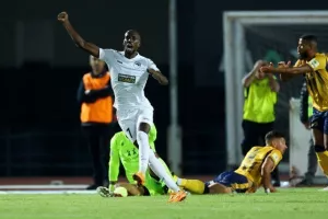 ΑΕΛ - Πάφος FC: Το... τρένο του Μπεργκ δεν σταμάτησε ούτε στη Λεμεσό! (φώτος)