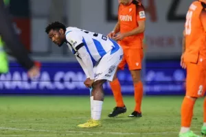 Καρμιώτισσα - Απόλλωνας: Μπλόκο και νέα γκέλα! (φώτος)