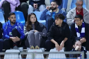 Παφίτες και Ανορθωσιάτες στο "Σ. Κυριακίδης" (φωτορεπορτάζ)