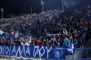 (ΦΩΤΟΣ/ΒΙΝΤΕΟΣ Kerkida) Η συνήθεια που έγινε λατρεία...