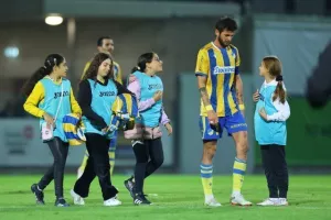 Δόξα - ΑΠΟΕΛ: Πέμπτη σερί νίκη με... κλασικό Μαρκίνιος! (Φώτος)