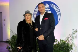 (ΦΩΤΟΣ/ΒΙΝΤΕΟΣ) Μεγάλη μέρα για τη Λεμεσό - Εγκαινιάστηκε το νέο γήπεδο/Εκεί το kerkida