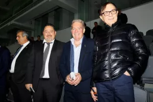 (ΦΩΤΟΣ/ΒΙΝΤΕΟΣ) Μεγάλη μέρα για τη Λεμεσό - Εγκαινιάστηκε το νέο γήπεδο/Εκεί το kerkida