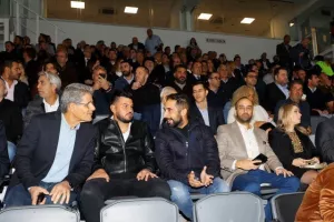 (ΦΩΤΟΣ/ΒΙΝΤΕΟΣ) Μεγάλη μέρα για τη Λεμεσό - Εγκαινιάστηκε το νέο γήπεδο/Εκεί το kerkida