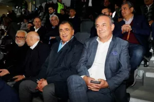 (ΦΩΤΟΣ/ΒΙΝΤΕΟΣ) Μεγάλη μέρα για τη Λεμεσό - Εγκαινιάστηκε το νέο γήπεδο/Εκεί το kerkida