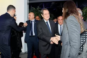(ΦΩΤΟΣ/ΒΙΝΤΕΟΣ) Μεγάλη μέρα για τη Λεμεσό - Εγκαινιάστηκε το νέο γήπεδο/Εκεί το kerkida