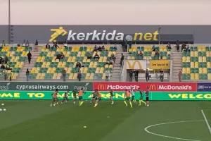 Η εντεκάδα της ΑΕΚ/Τρεις αλλαγές 