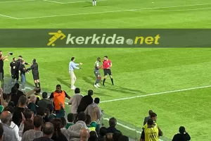 ΚΟΚΚΙΝΗ στο 14' ο Γιανέφσκι! (Φώτος)