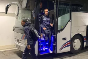Ο Απόλλωνας... στην ΑΡΕΝΑ (Φώτος)