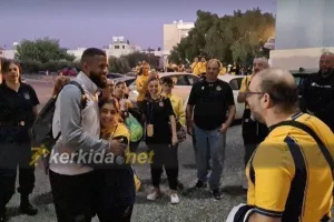 ΦΩΤΟΣ / Αγκαλιά με Σάντος η μικρή Ερμίνα 