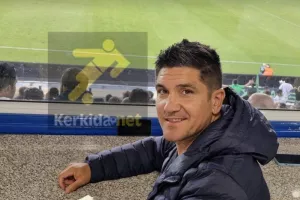 Πόζα και… κατασκοπεία ο Ίσκο Μουνιόθ