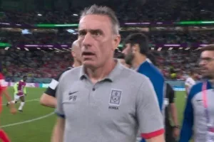 «Ορμησε» στον διαιτητή και αποβλήθηκε