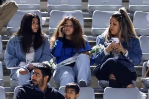 Παφίτες και Ανορθωσιάτες στο "Σ. Κυριακίδης" (φωτορεπορτάζ)