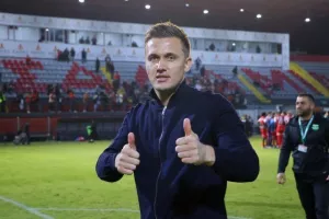 Νέα Σαλαμίνα-Άρης: Διπλό... με ζωγραφιές! (φώτος)