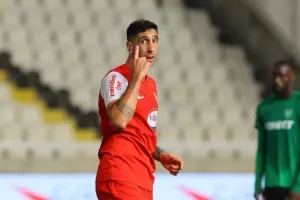 Ολυμπιακός -Νέα Σαλαμίνα: Διπλό, ανάσα και... άλμα! (Φώτος)