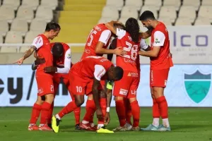 Ολυμπιακός -Νέα Σαλαμίνα: Διπλό, ανάσα και... άλμα! (Φώτος)