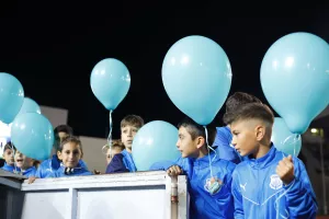 Είσοδος με... μπαλόνια και πανό για την "Παγκόσμια Ημέρα Διαβήτη" (φώτος)