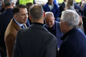 (ΦΩΤΟΣ/ΒΙΝΤΕΟΣ) Μεγάλη μέρα για τη Λεμεσό - Εγκαινιάστηκε το νέο γήπεδο/Εκεί το kerkida