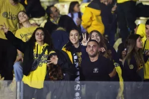 ΑΕΛ-Ανόρθωση: Ο κόσμος στο Τσίρειο