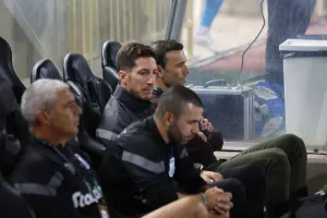 Απόλλων - Βαντούζ: "Aντίο" με τρίποντο (φώτος)