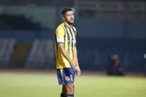 ΑΕΛ - Πάφος FC: Το... τρένο του Μπεργκ δεν σταμάτησε ούτε στη Λεμεσό! (φώτος)