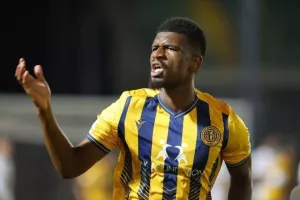 ΑΕΛ - Πάφος FC: Το... τρένο του Μπεργκ δεν σταμάτησε ούτε στη Λεμεσό! (φώτος)