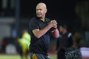ΑΕΛ - Πάφος FC: Το... τρένο του Μπεργκ δεν σταμάτησε ούτε στη Λεμεσό! (φώτος)