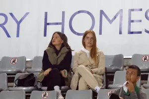 (Φωτορεπορτάζ) Ο κόσμος στο "Στέλιος Κυριακίδης" 