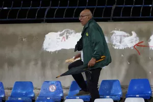 (Φωτορεπορτάζ) Ο κόσμος στο "Στέλιος Κυριακίδης" 