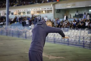Υπόκλιση Ρομπέρζ!