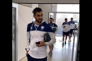 (Βίντεο/Εθνική) Άφιξη για προπόνηση 