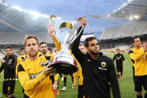 AEK: Ανακοίνωσε το φινάλε της καριέρας του ο Γκάλο (