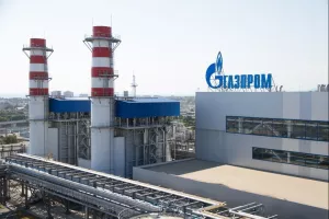 H Gazprom απειλεί να μειώσει τις ροές φυσικού αερίου προς την Ευρώπη μέσω Ουκρανίας