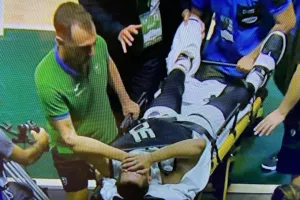 «Πάγωσαν» στον ΠΑΟΚ με Ντάρκο Κέλι - Αποχώρησε με φορείο