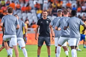 Παπαδάκης: "Κάποιοι αξίζουν μια εξήγηση... κάποιοι απολύτως τίποτα"