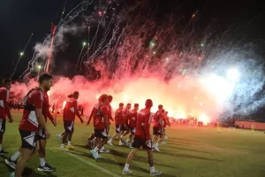 «Ντόπες» από 5.000 οπαδούς του Ολυμπιακού!