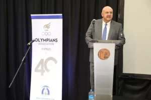 O Olympian... Άντρος Καραπατάκης!